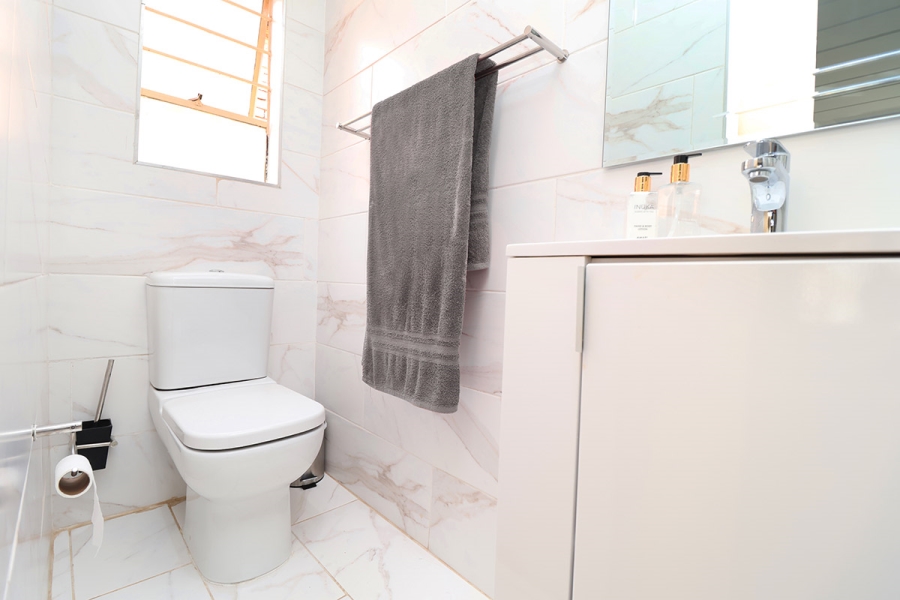 3 Bedroom Property for Sale in Weltevreden Park Gauteng