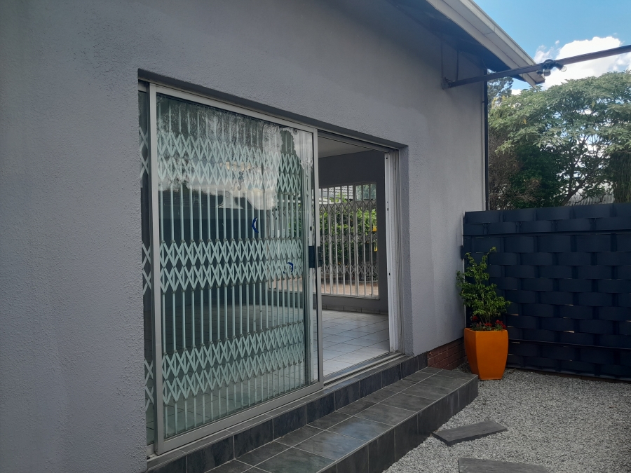 1 Bedroom Property for Sale in Brackendowns Gauteng