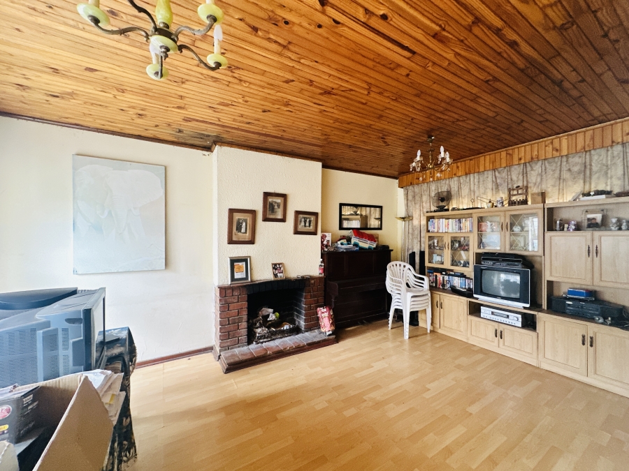 3 Bedroom Property for Sale in Walker Fruit Farms Gauteng