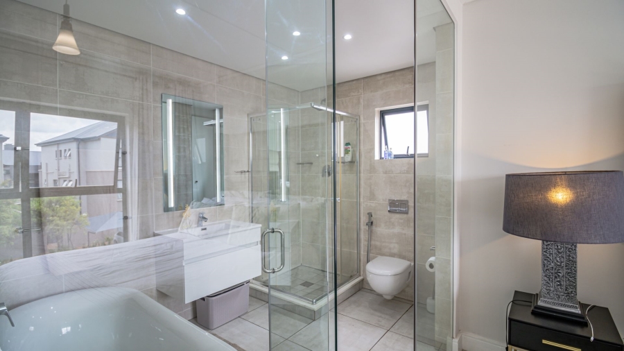 3 Bedroom Property for Sale in The Polofields Gauteng