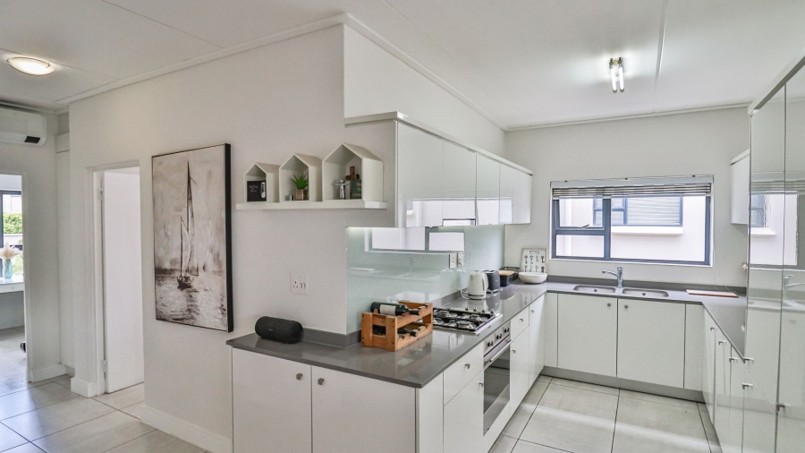 3 Bedroom Property for Sale in The Polofields Gauteng