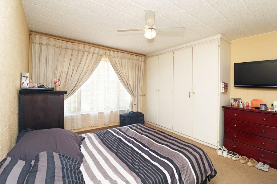 3 Bedroom Property for Sale in Dowerglen Ext 5 Gauteng