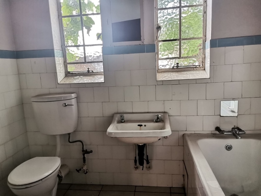 2 Bedroom Property for Sale in Rosettenville Gauteng