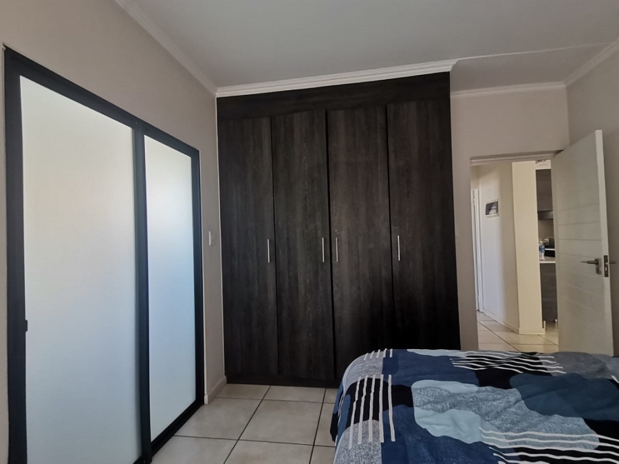 2 Bedroom Property for Sale in Oakdene Gauteng