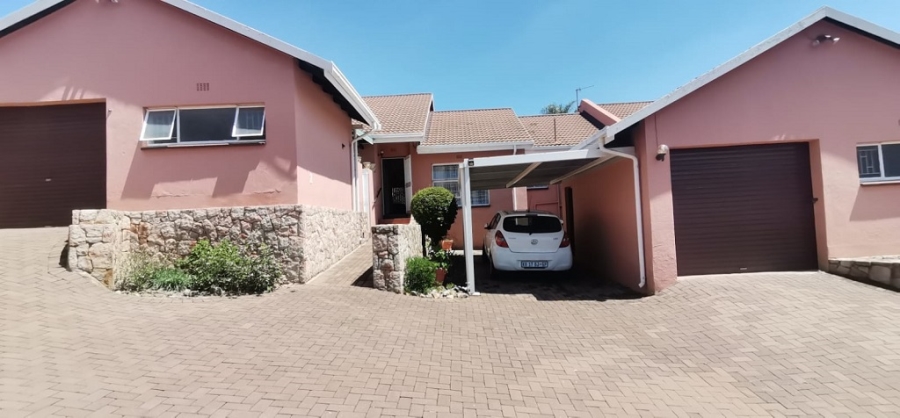 3 Bedroom Property for Sale in Mulbarton Gauteng