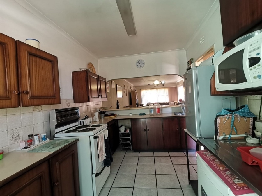 3 Bedroom Property for Sale in Mulbarton Gauteng