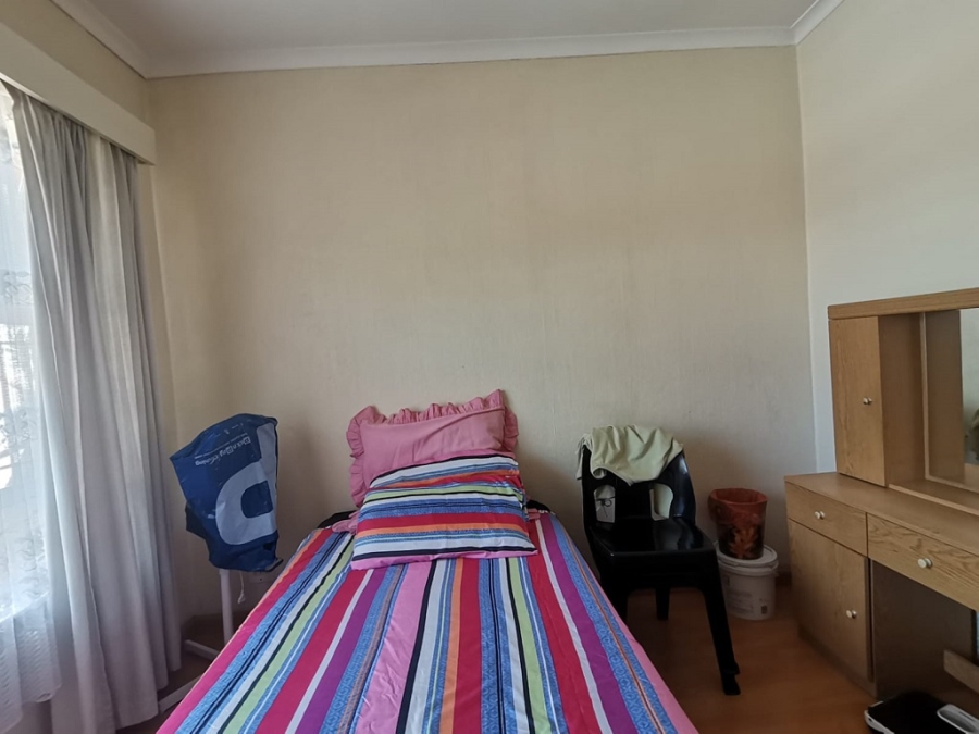 3 Bedroom Property for Sale in Mulbarton Gauteng