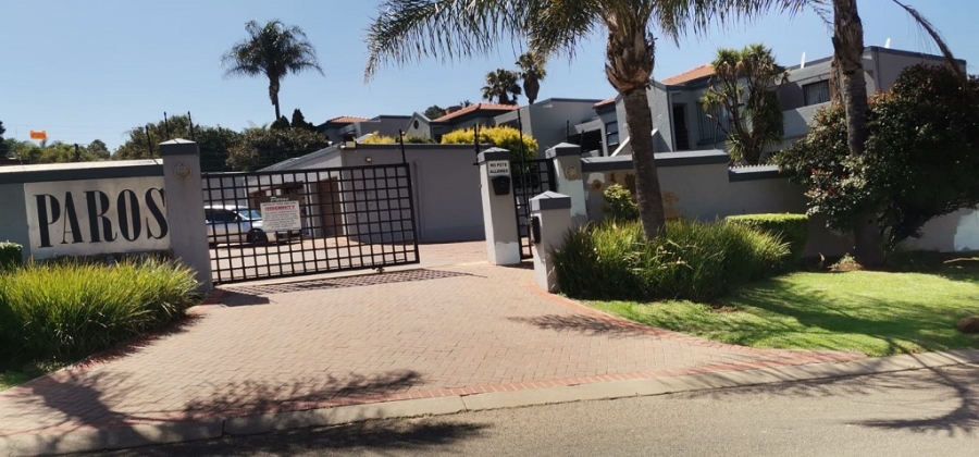 2 Bedroom Property for Sale in Bassonia Gauteng