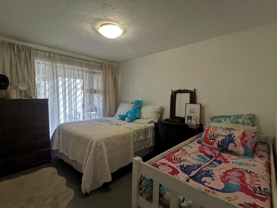 2 Bedroom Property for Sale in Bassonia Gauteng