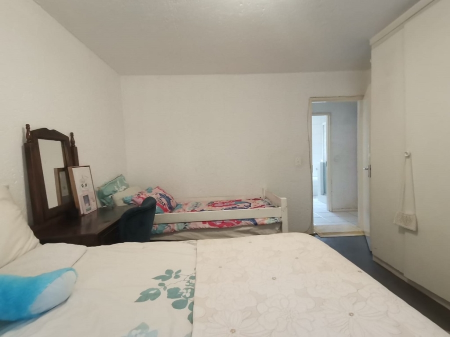 2 Bedroom Property for Sale in Bassonia Gauteng