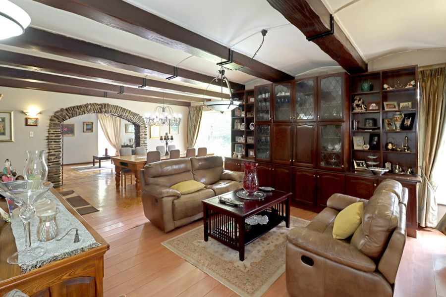 5 Bedroom Property for Sale in Linksfield Gauteng