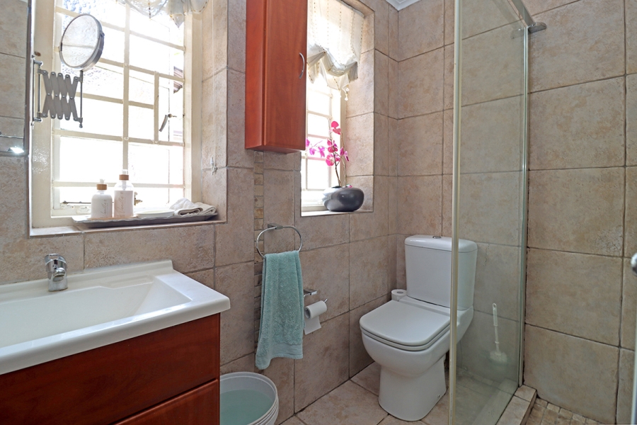 5 Bedroom Property for Sale in Linksfield Gauteng