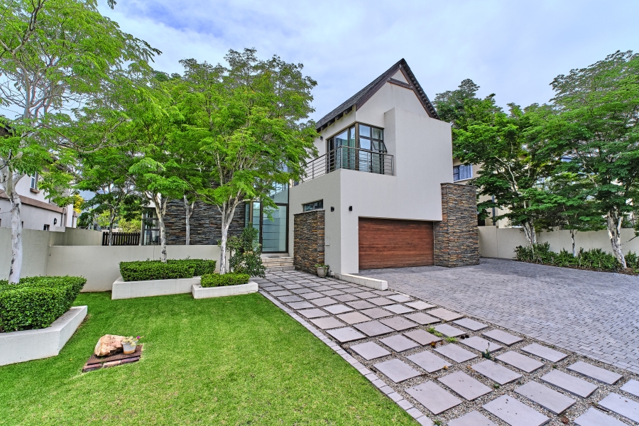 To Let 3 Bedroom Property for Rent in Waterfall Country Village Gauteng