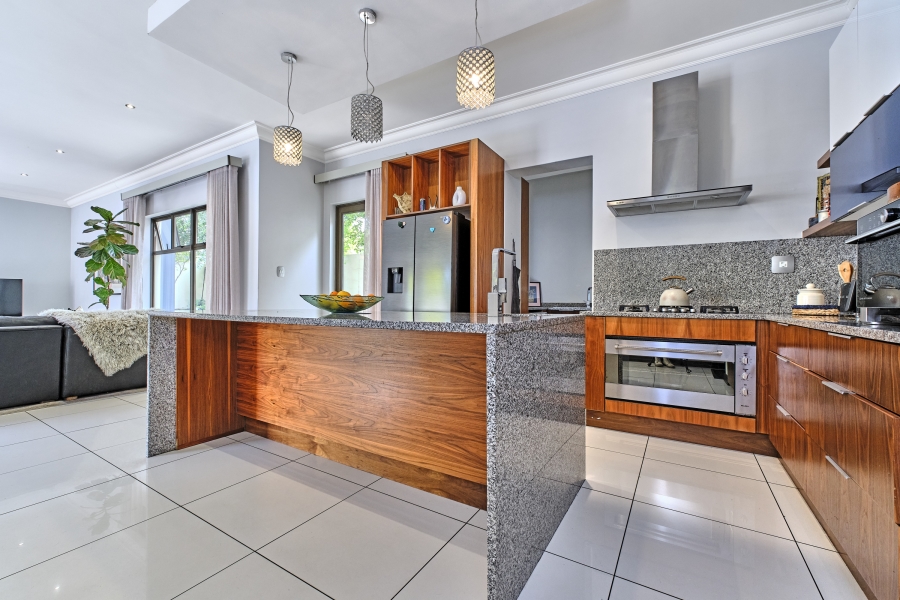 To Let 3 Bedroom Property for Rent in Waterfall Country Village Gauteng