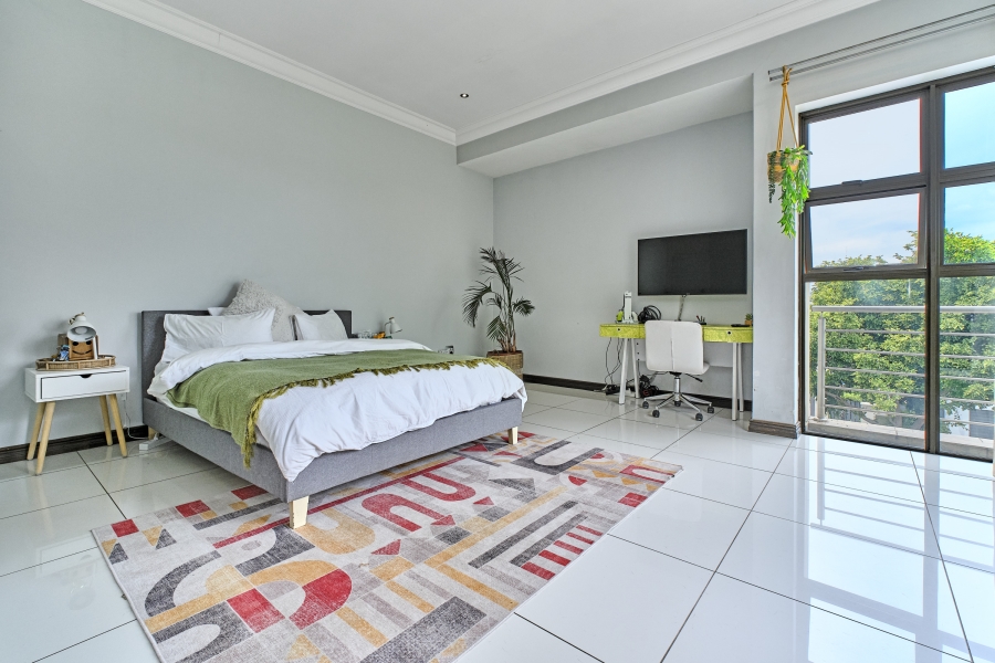 To Let 3 Bedroom Property for Rent in Waterfall Country Village Gauteng