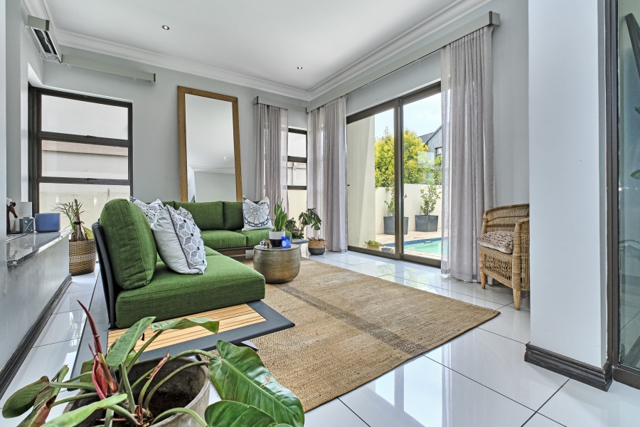 To Let 3 Bedroom Property for Rent in Waterfall Country Village Gauteng