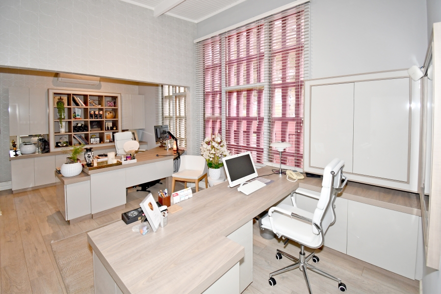 3 Bedroom Property for Sale in Norwood Gauteng