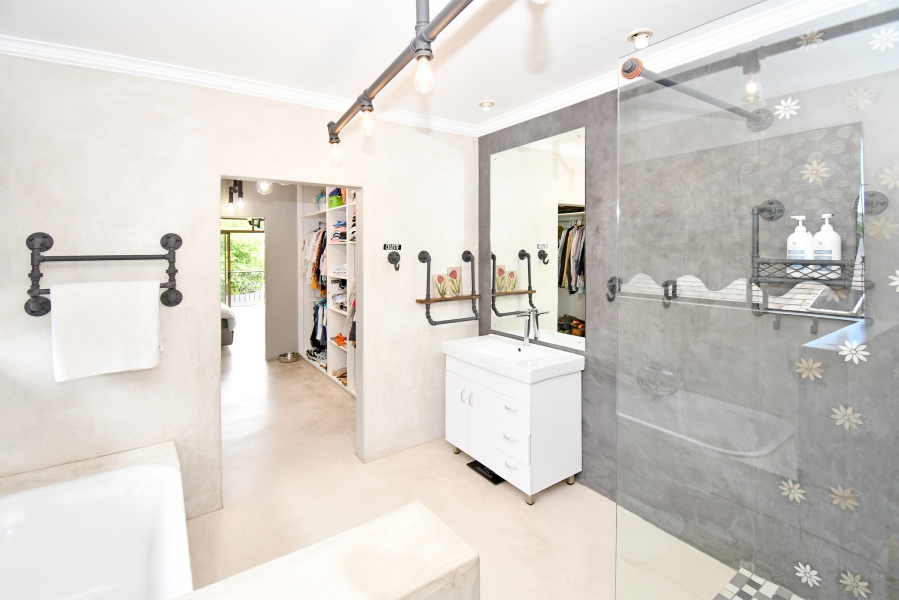 5 Bedroom Property for Sale in Norwood Gauteng