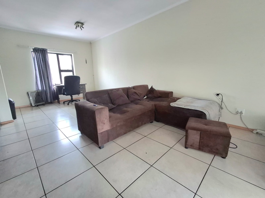 1 Bedroom Property for Sale in Hurlyvale Gauteng