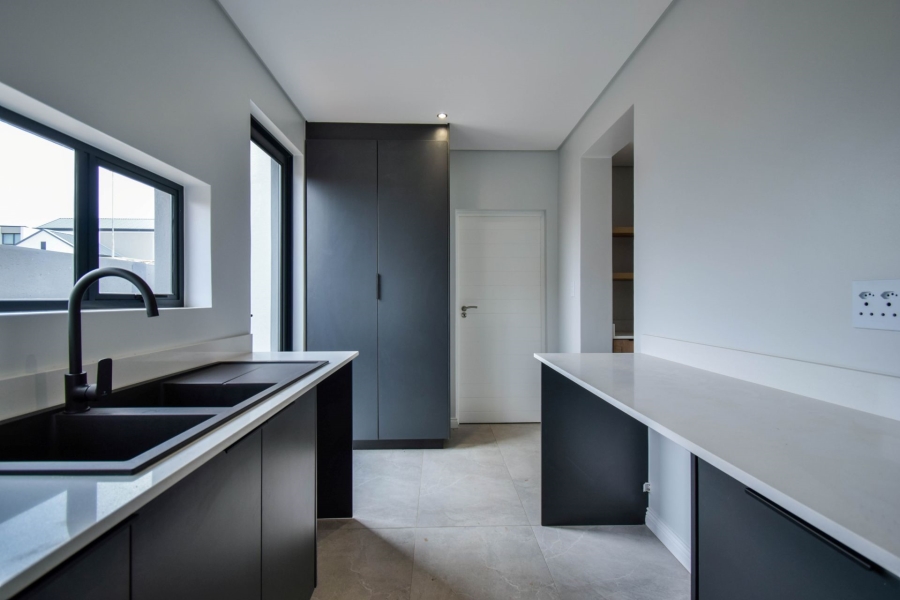 4 Bedroom Property for Sale in Fountainbrook Estate Gauteng