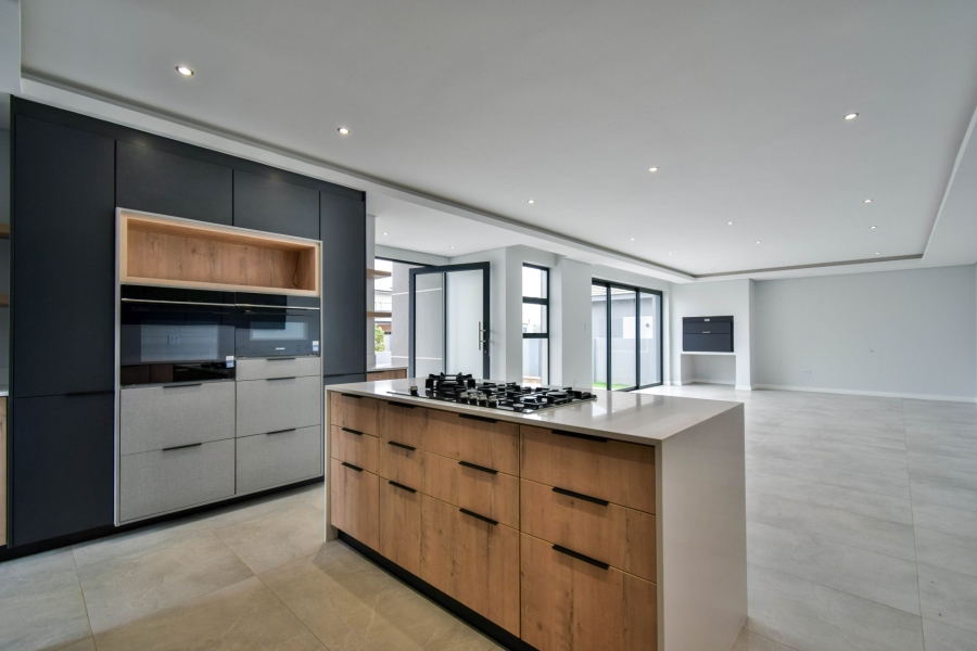 4 Bedroom Property for Sale in Fountainbrook Estate Gauteng