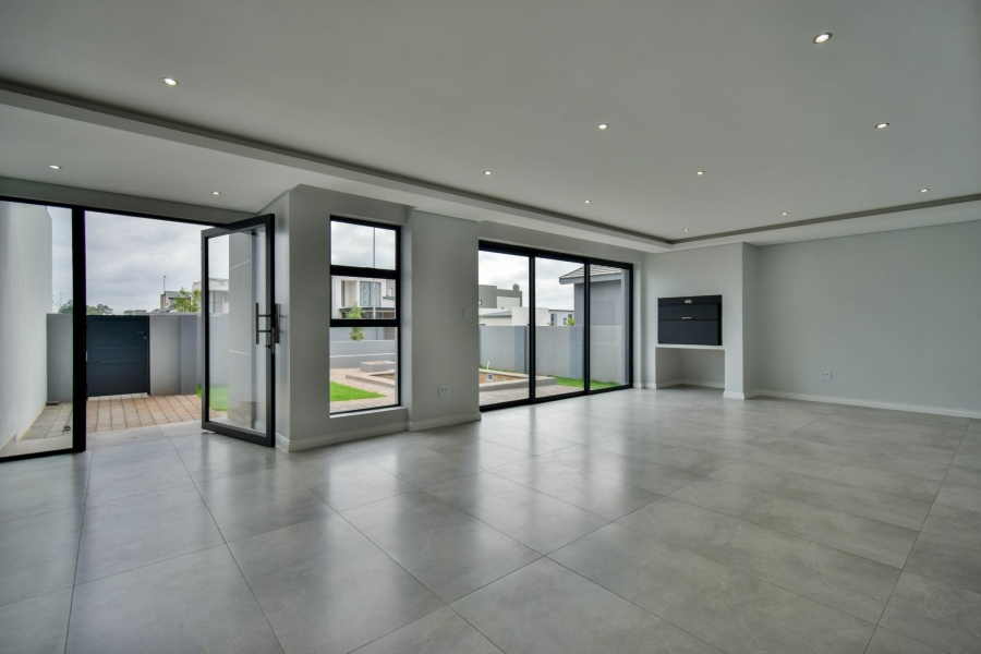 4 Bedroom Property for Sale in Fountainbrook Estate Gauteng