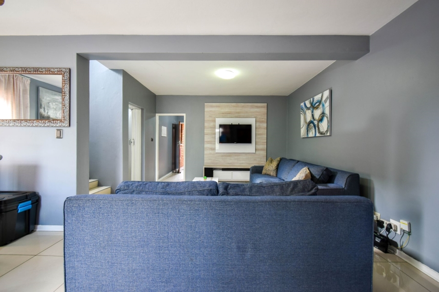 3 Bedroom Property for Sale in Wierda Park Gauteng