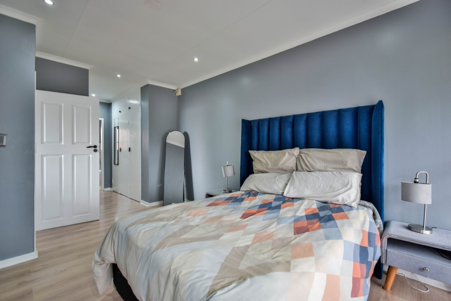 3 Bedroom Property for Sale in Wierda Park Gauteng