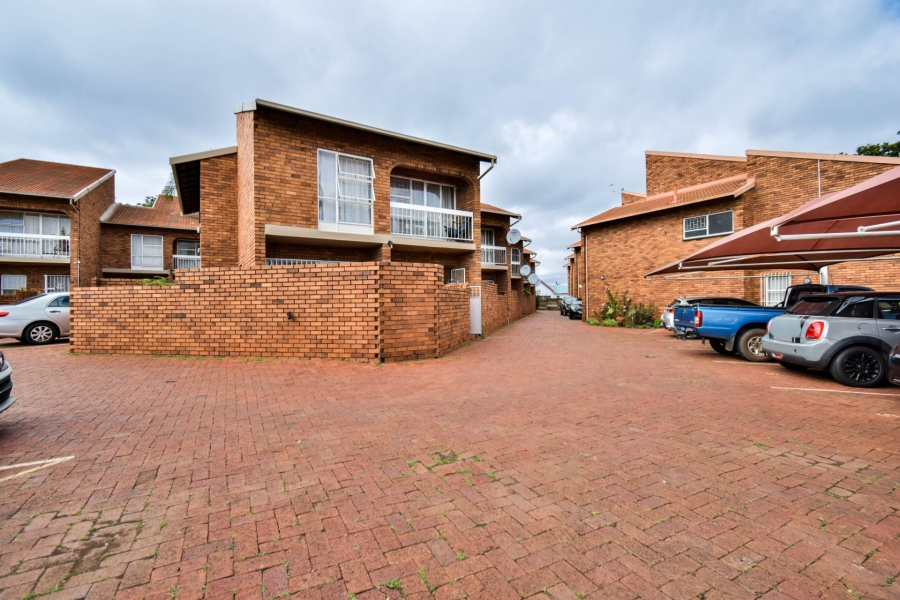 3 Bedroom Property for Sale in Wierda Park Gauteng