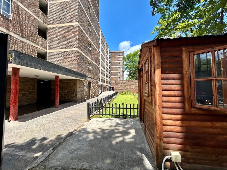 4 Bedroom Property for Sale in Sunnyside Gauteng