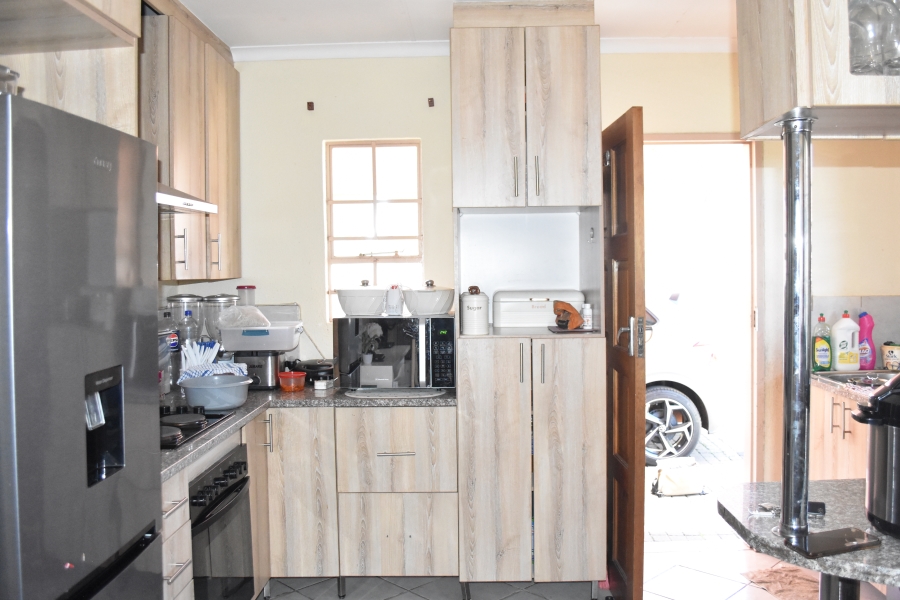 3 Bedroom Property for Sale in Andeon AH Gauteng