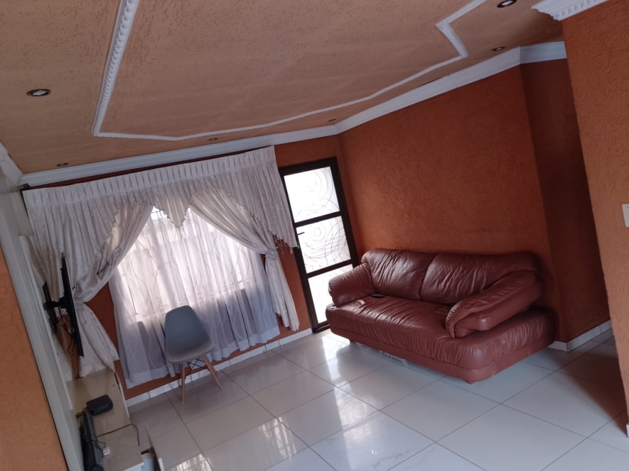 3 Bedroom Property for Sale in Mamelodi East Gauteng