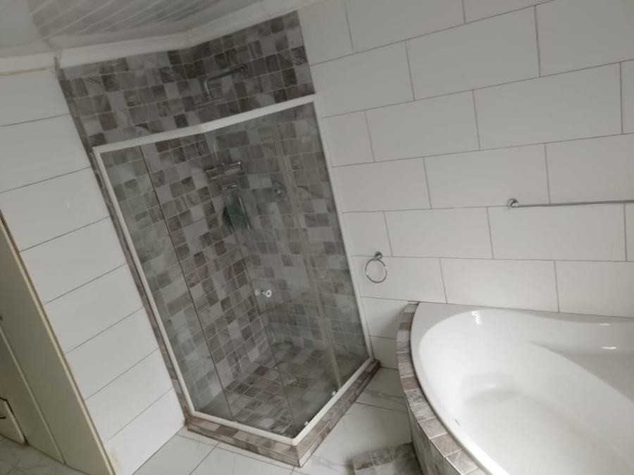 3 Bedroom Property for Sale in Mamelodi East Gauteng