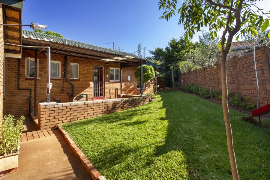 To Let 3 Bedroom Property for Rent in Elardus Park Gauteng