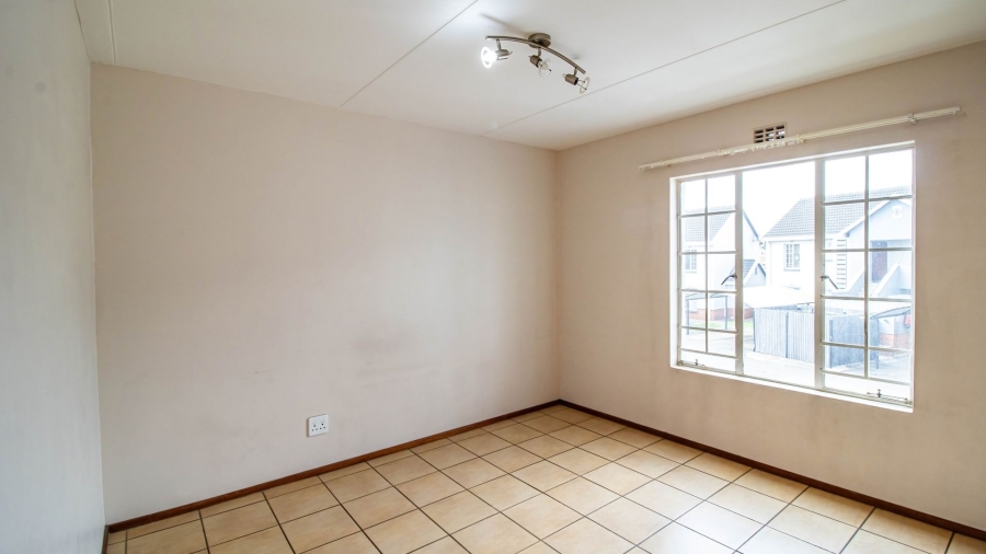 2 Bedroom Property for Sale in Brentwood Park Gauteng