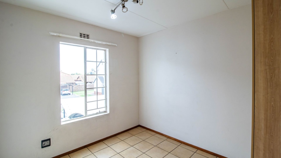 2 Bedroom Property for Sale in Brentwood Park Gauteng