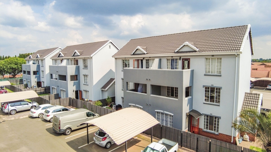 2 Bedroom Property for Sale in Brentwood Park Gauteng