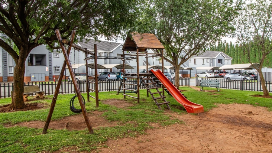 2 Bedroom Property for Sale in Brentwood Park Gauteng