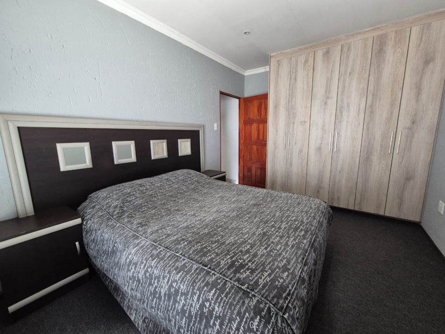 3 Bedroom Property for Sale in Duncanville Gauteng