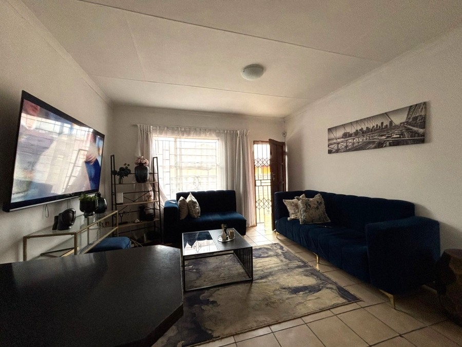 2 Bedroom Property for Sale in Vanderbijlpark CE 3 Gauteng