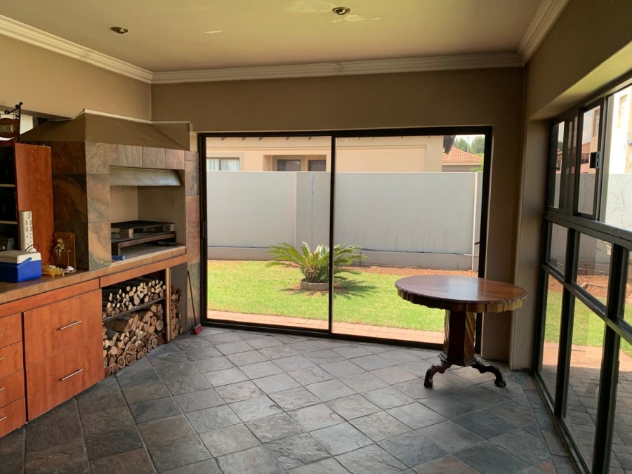 3 Bedroom Property for Sale in Vanderbijlpark SE 8 Gauteng