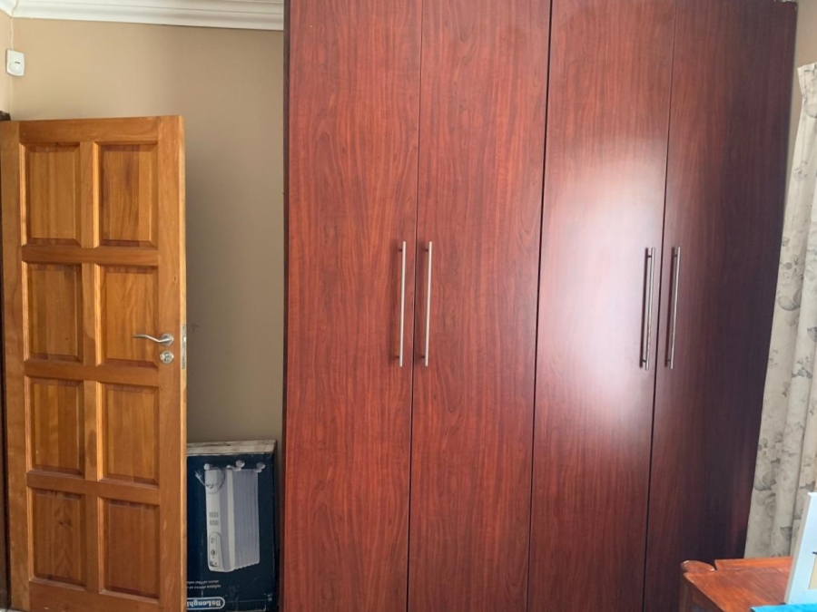 3 Bedroom Property for Sale in Vanderbijlpark SE 8 Gauteng