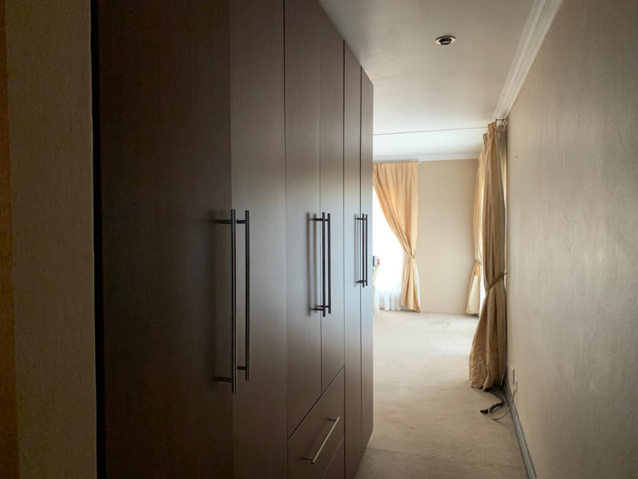 3 Bedroom Property for Sale in Vanderbijlpark SE 8 Gauteng