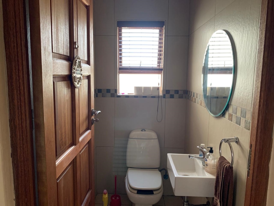 3 Bedroom Property for Sale in Vanderbijlpark SE 8 Gauteng