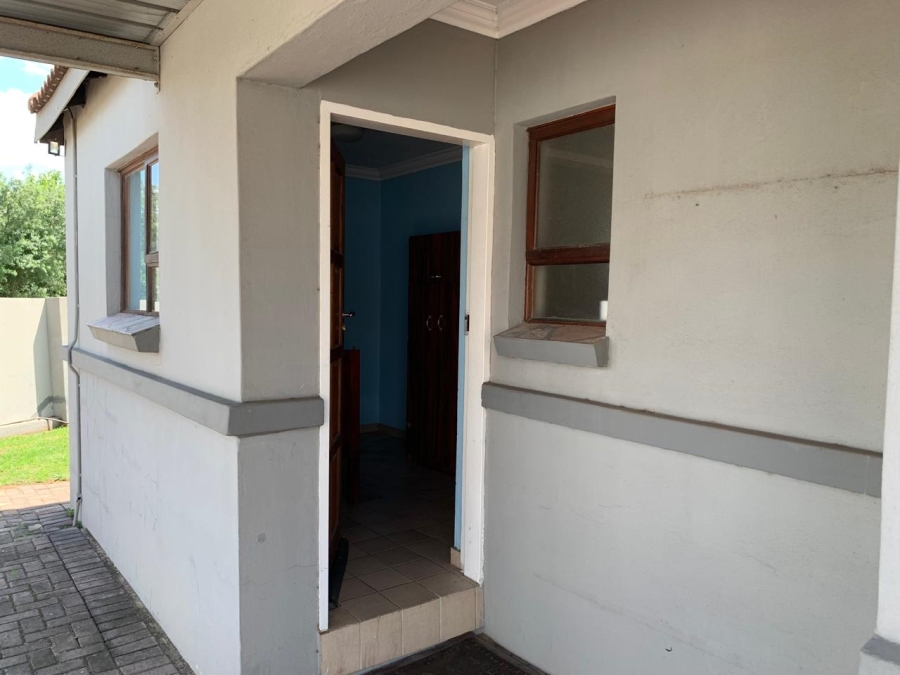 3 Bedroom Property for Sale in Vanderbijlpark SE 8 Gauteng