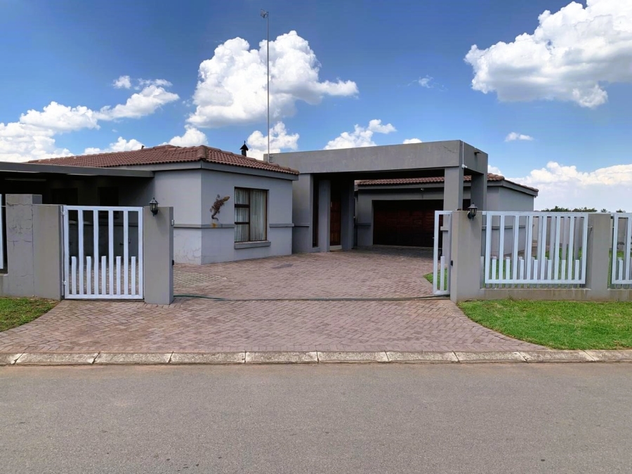 3 Bedroom Property for Sale in Vanderbijlpark SE 8 Gauteng