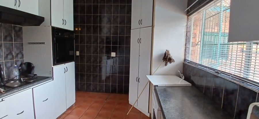 To Let 4 Bedroom Property for Rent in Henley on Klip Gauteng