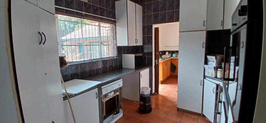 To Let 4 Bedroom Property for Rent in Henley on Klip Gauteng