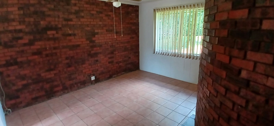 To Let 4 Bedroom Property for Rent in Henley on Klip Gauteng