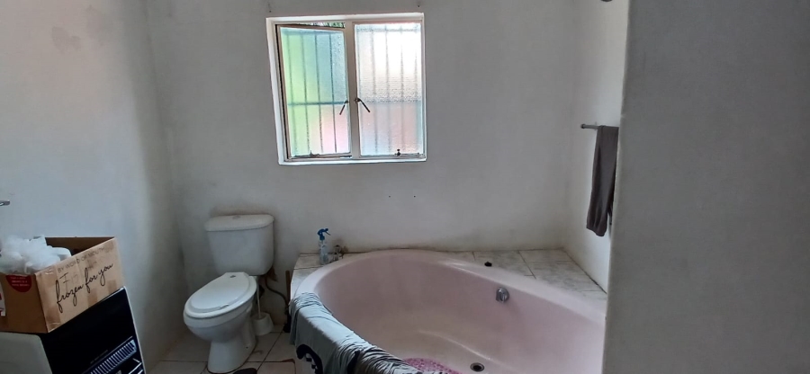 To Let 4 Bedroom Property for Rent in Henley on Klip Gauteng